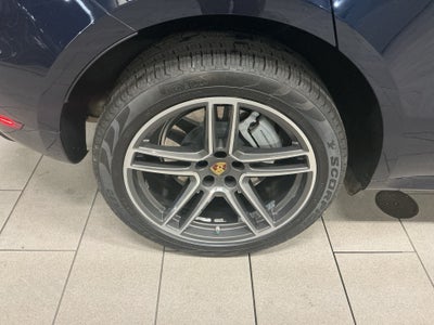 2020 Porsche Macan Turbo