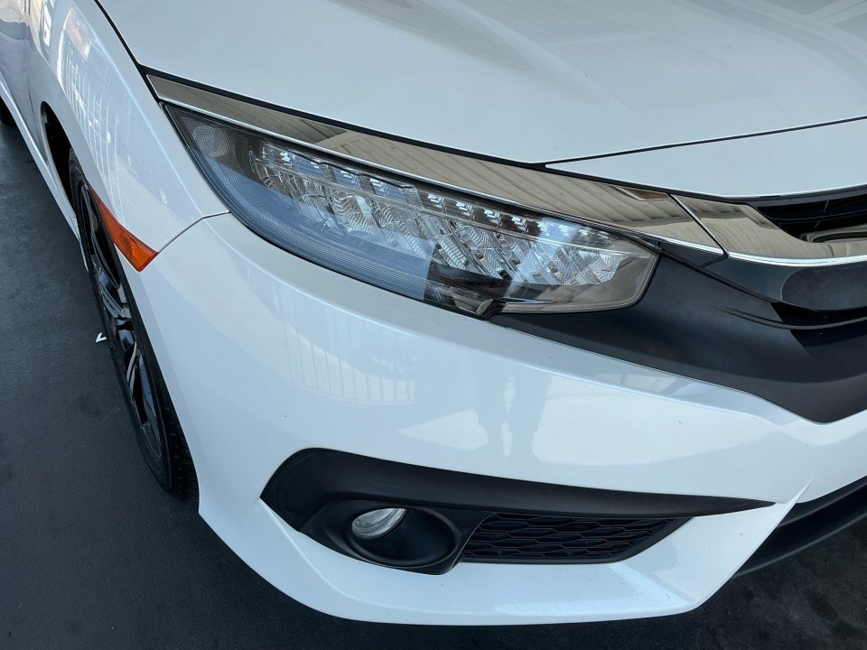 2018 Honda Civic Touring