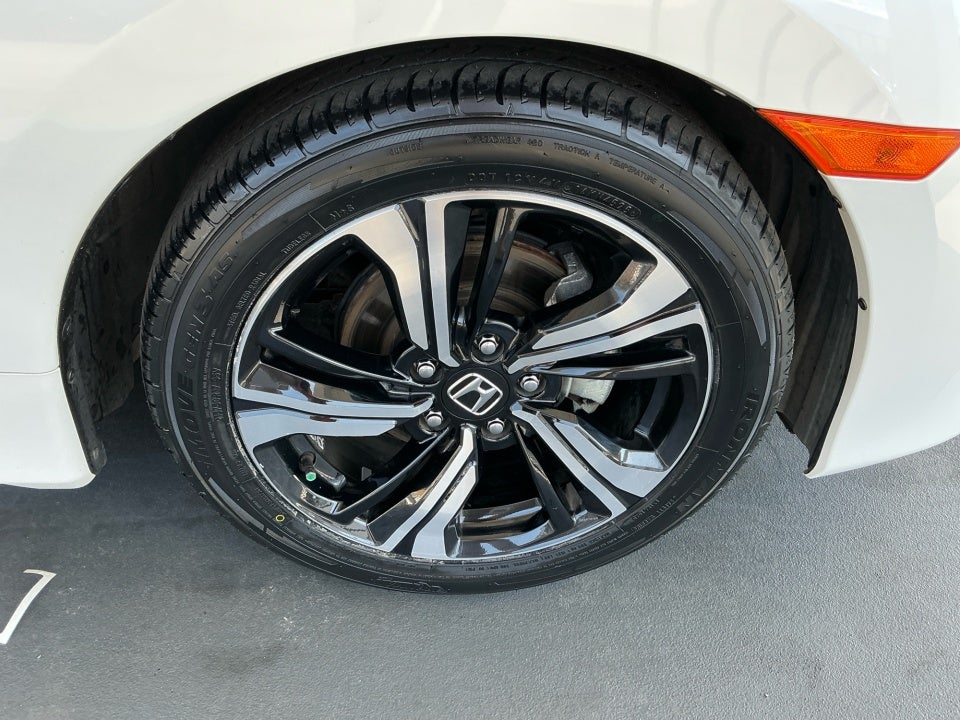 2018 Honda Civic Touring