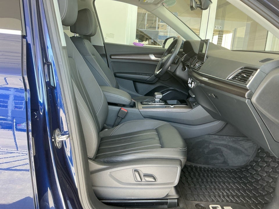 2023 Audi Q5 Premium 40 TFSI quattro S tronic