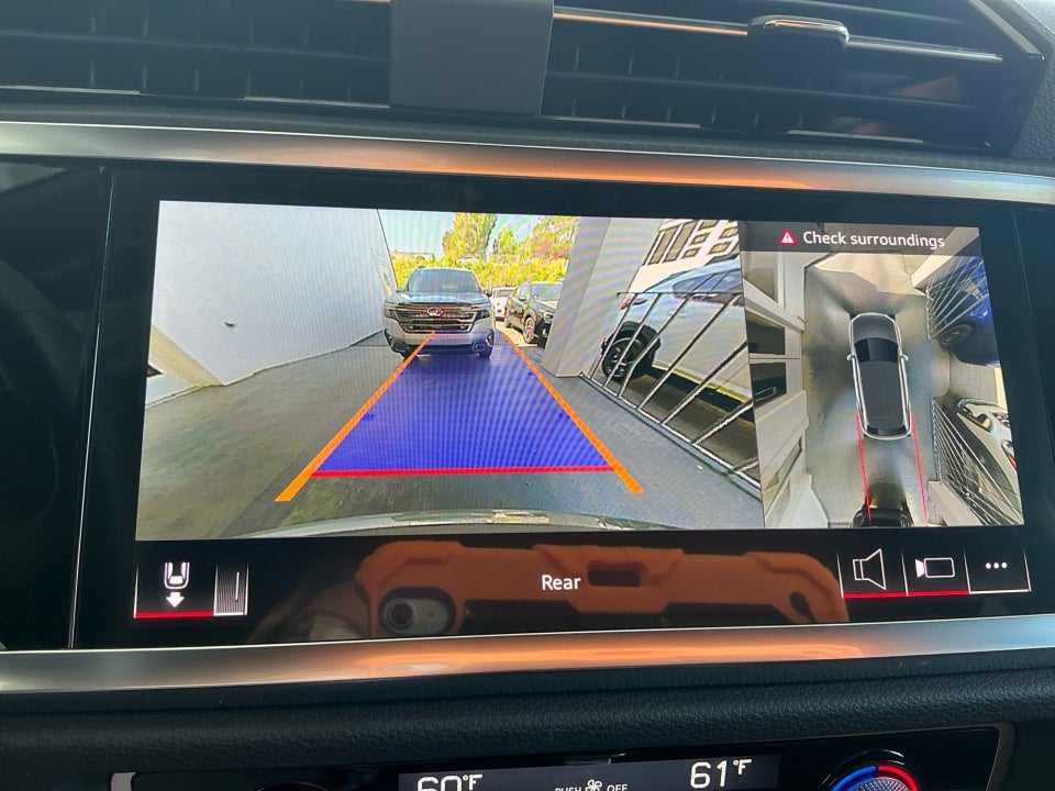 2025 Audi Q3 Premium 45 TFSI S line quattro Tiptronic