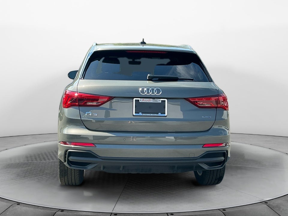 2025 Audi Q3 Premium 45 TFSI S line quattro Tiptronic