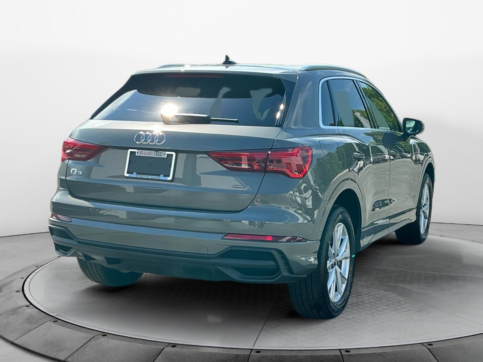 2025 Audi Q3 Premium 45 TFSI S line quattro Tiptronic