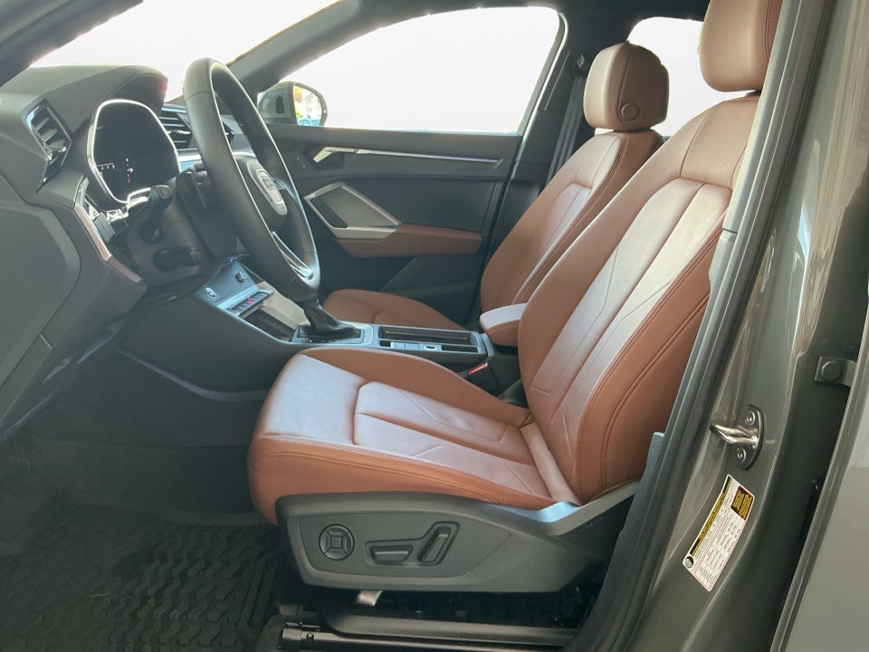2025 Audi Q3 Premium 45 TFSI S line quattro Tiptronic