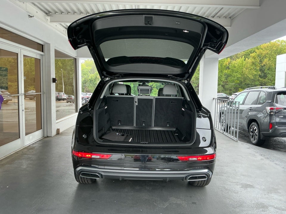 2022 Audi Q5 S line Premium