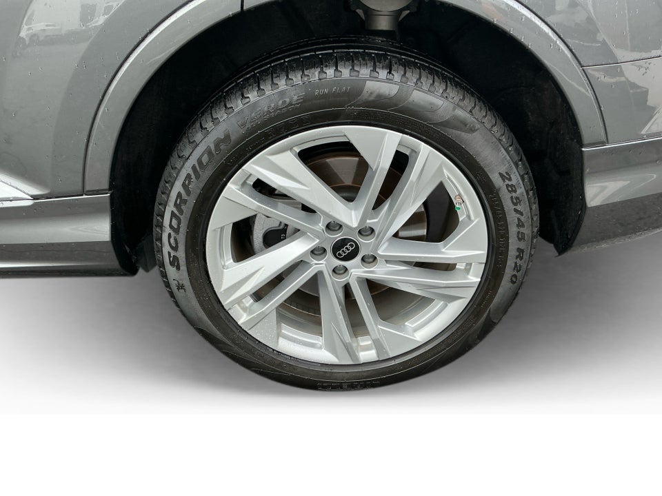 2023 Audi Q7 Premium Plus