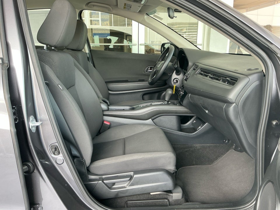 2022 Honda HR-V 2WD LX