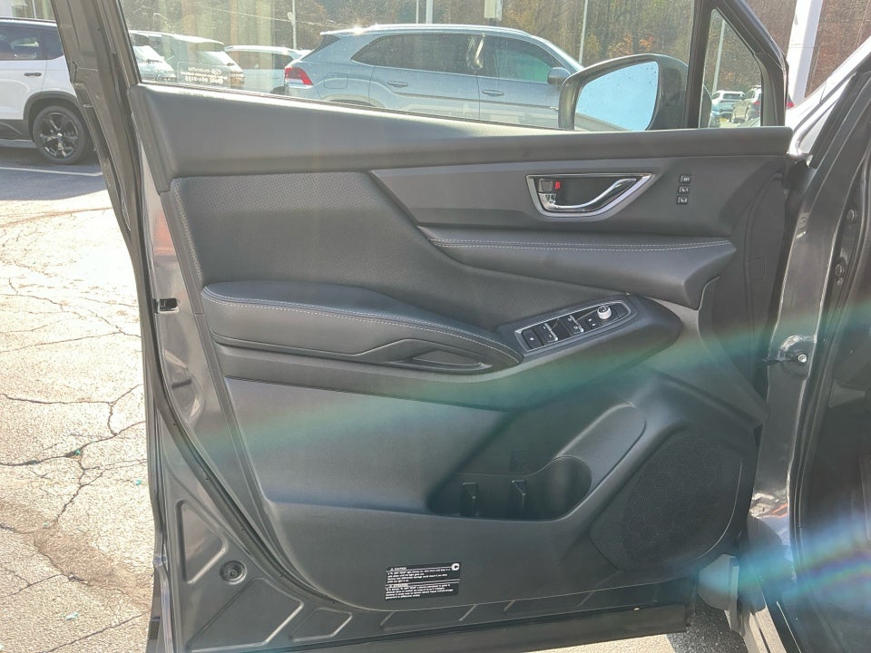 2023 Subaru Ascent Limited 8-Passenger