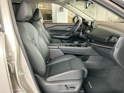 2021 Nissan Rogue Platinum FWD