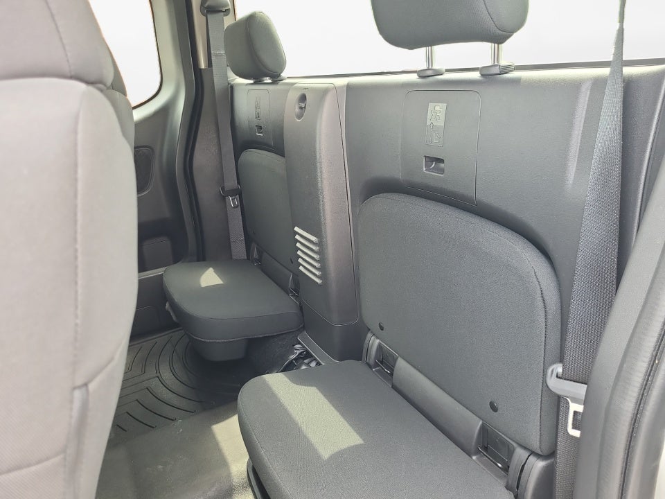 2024 Nissan Frontier S