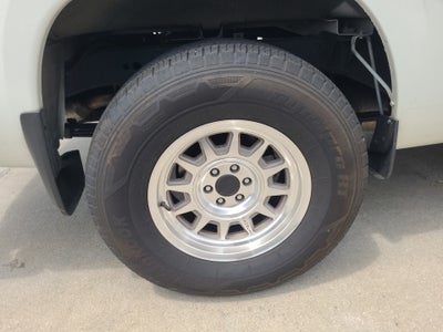 2024 Nissan Frontier S