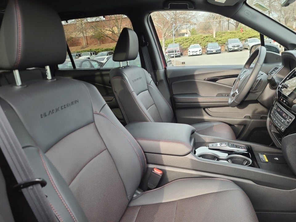 2025 Honda Passport AWD Black