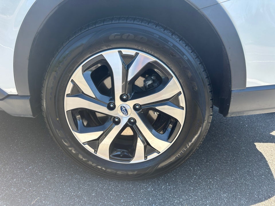 2022 Subaru Outback Touring