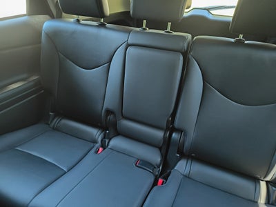 2015 Toyota Prius v Four