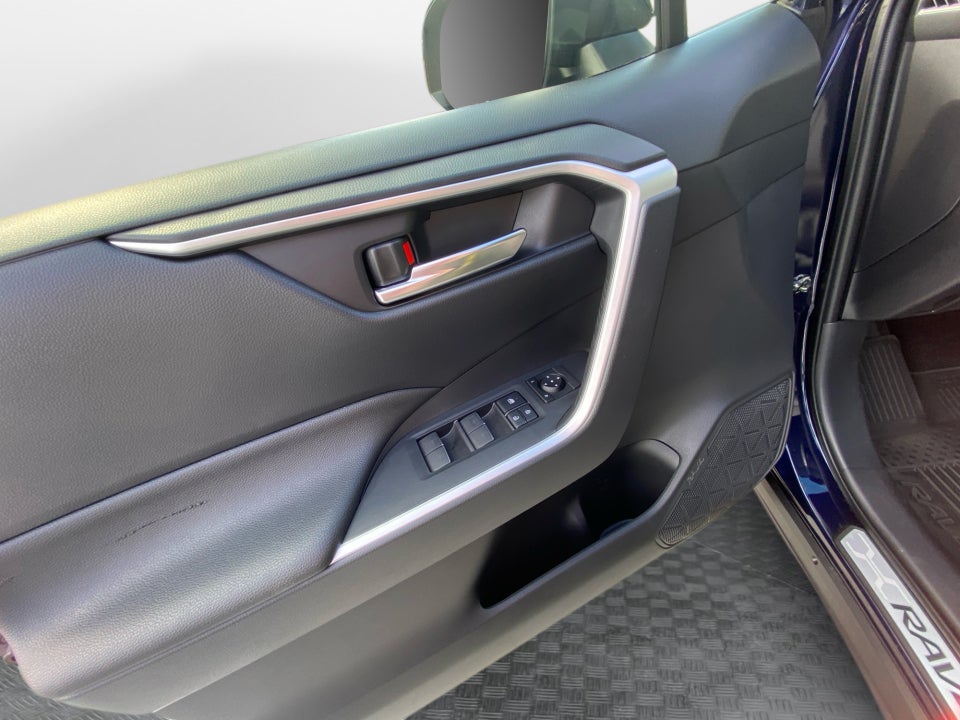 2025 Toyota RAV4 Híbrido Hybrid XLE
