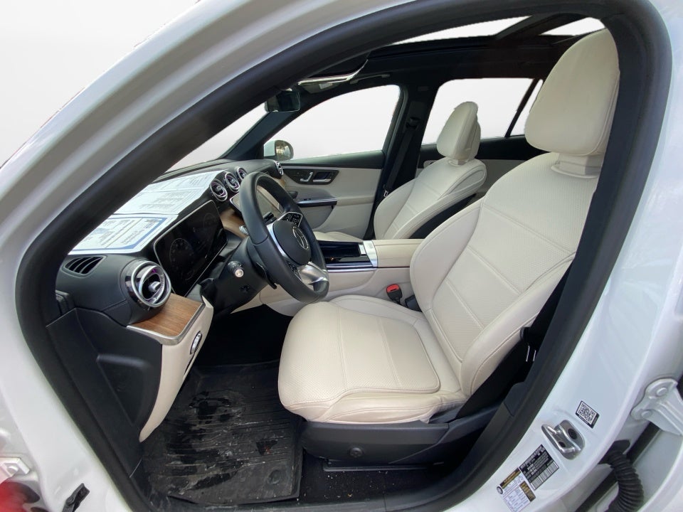2023 Mercedes-Benz GLC 300 4MATIC® SUV