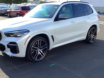 2022 BMW X5 M50i