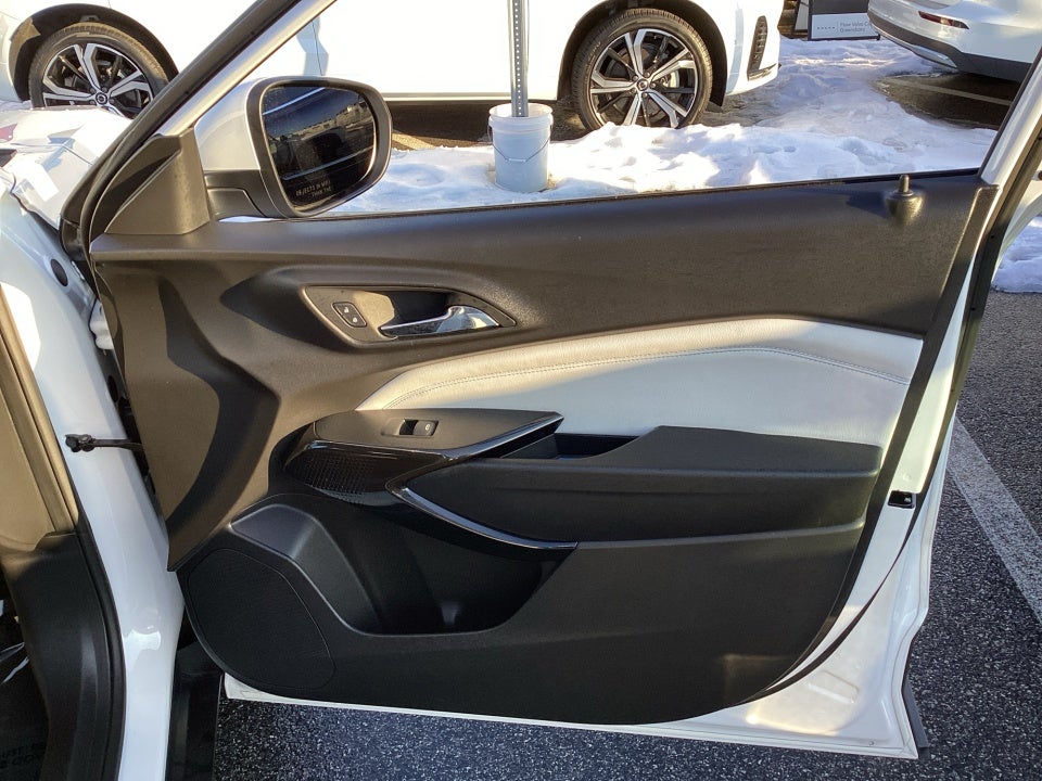 2024 Chevrolet Trax FWD LT