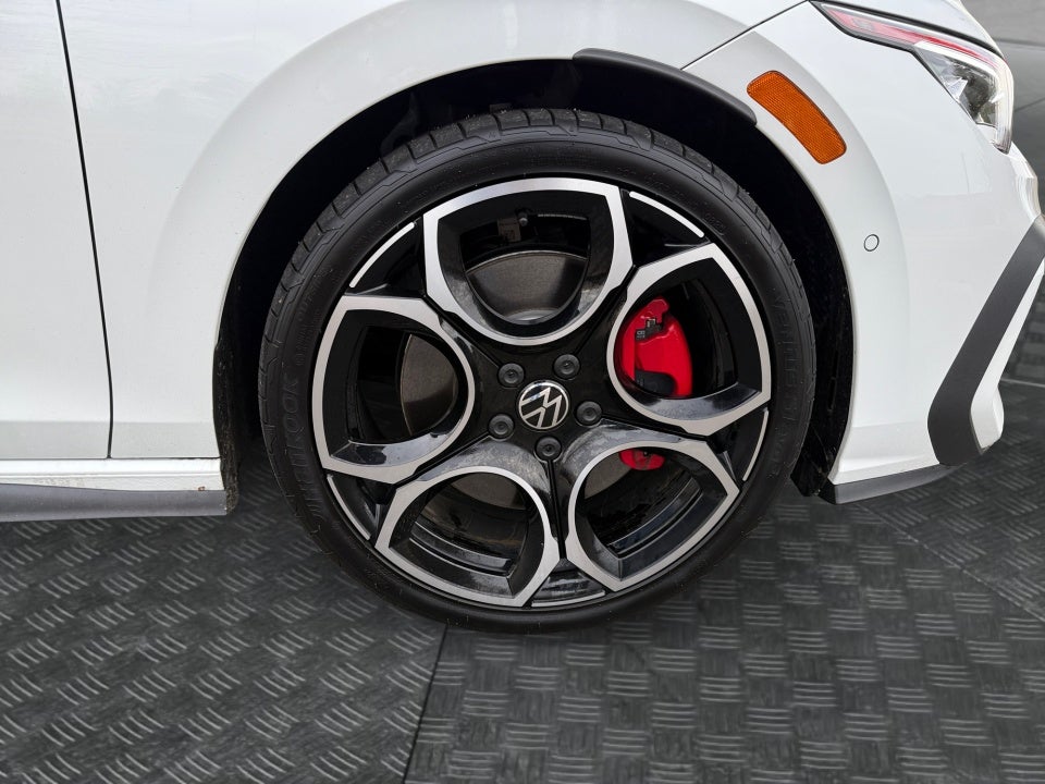 2025 Volkswagen Golf GTI 2.0T Autobahn