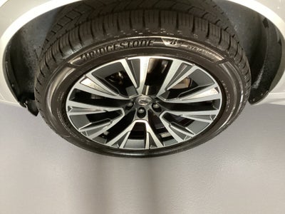 2020 Volvo XC90 Momentum