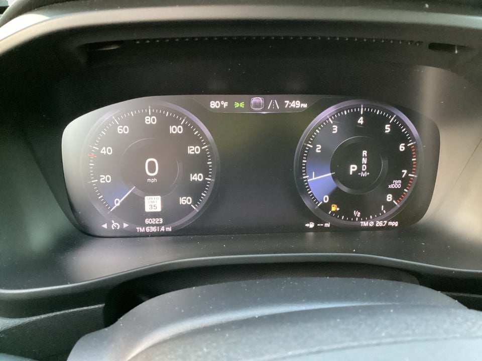 2020 Volvo XC40 T5 R-Design