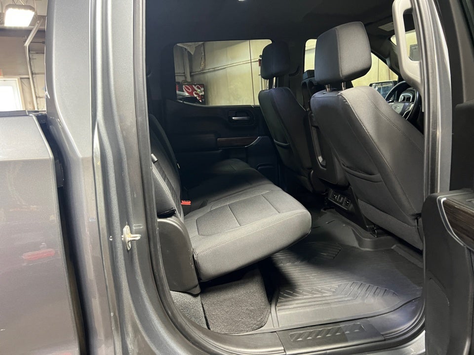 2021 Chevrolet Silverado 1500 4WD Crew Cab Short Bed RST