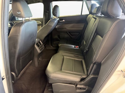 2022 Volkswagen Atlas Cross Sport 2.0T SEL R-Line