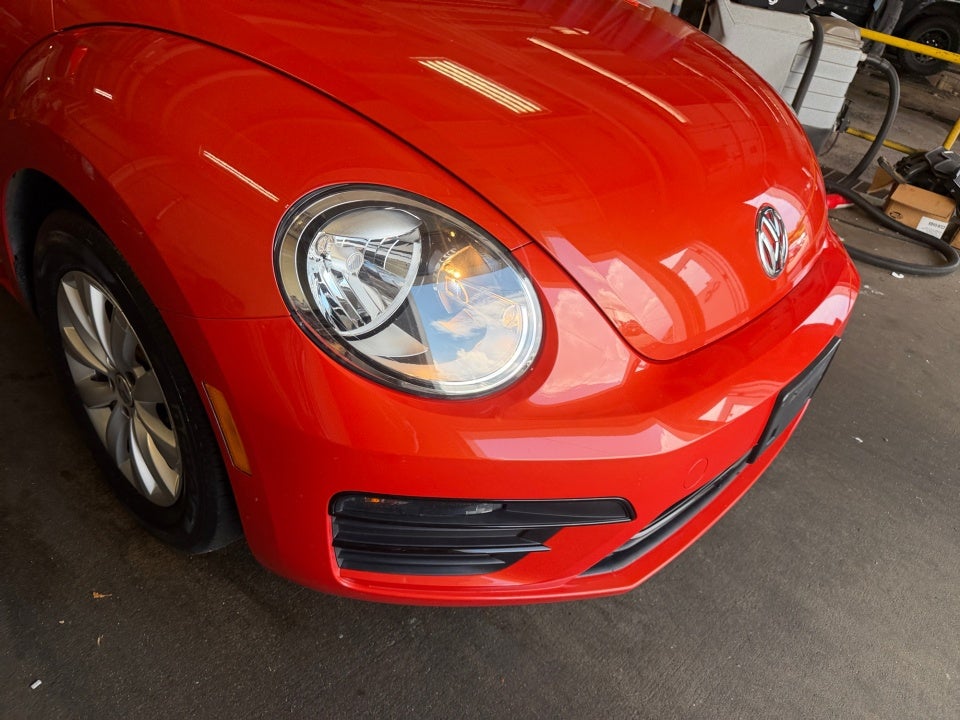 2019 Volkswagen Beetle S