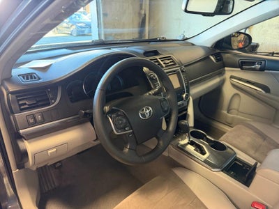 2014 Toyota Camry Hybrid XLE