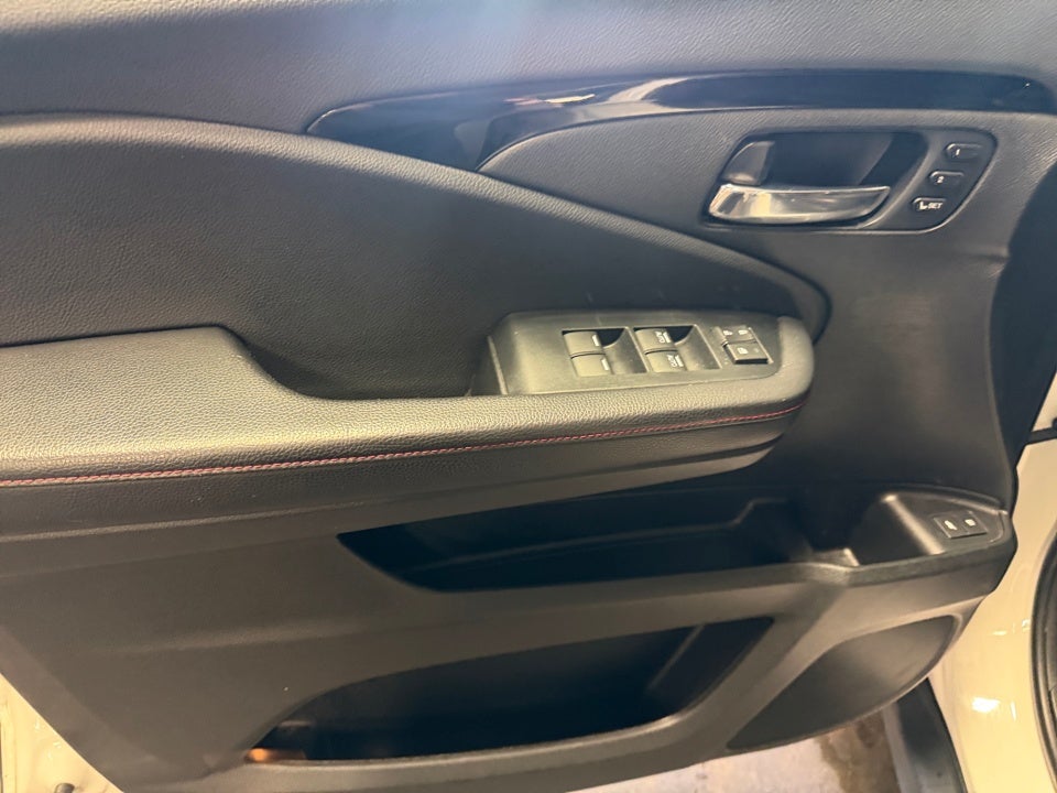 2021 Honda Pilot AWD Black Edition