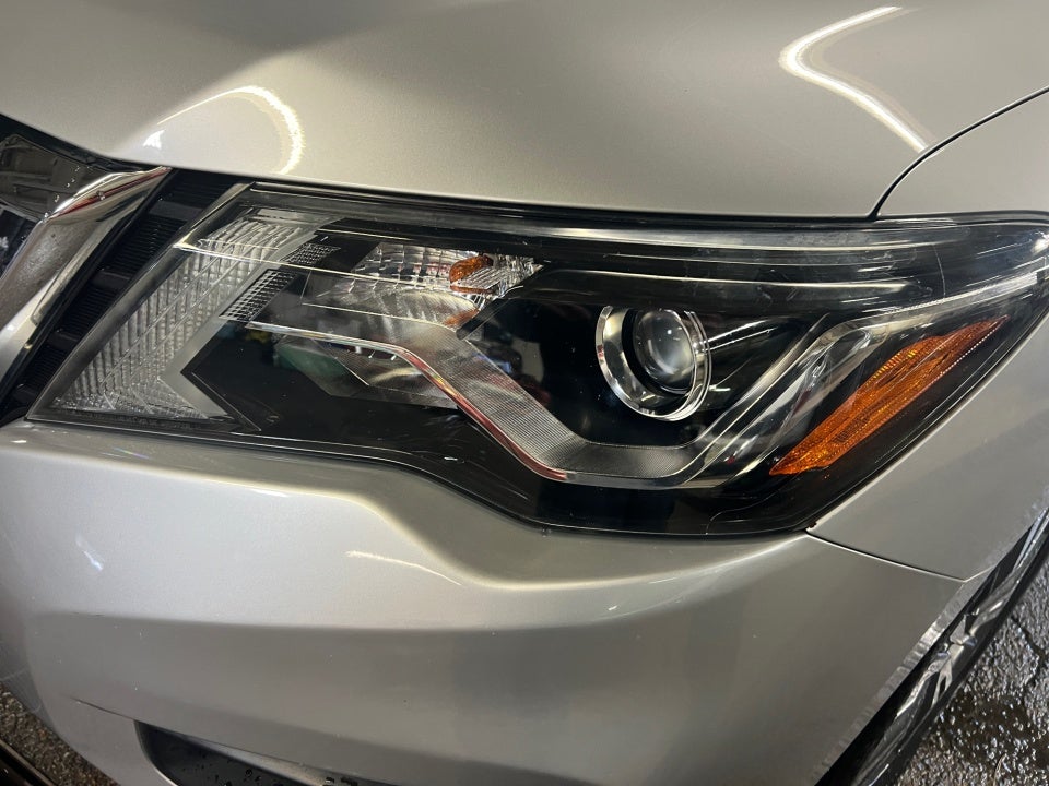 2020 Nissan Pathfinder SV 4WD