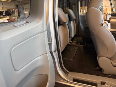 2014 Toyota Tacoma Base V6 (A5)