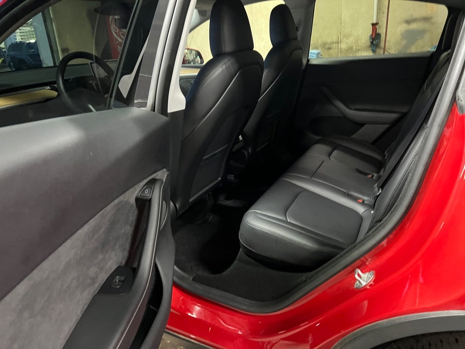 2023 Tesla Model Y Long Range Dual Motor All-Wheel Drive