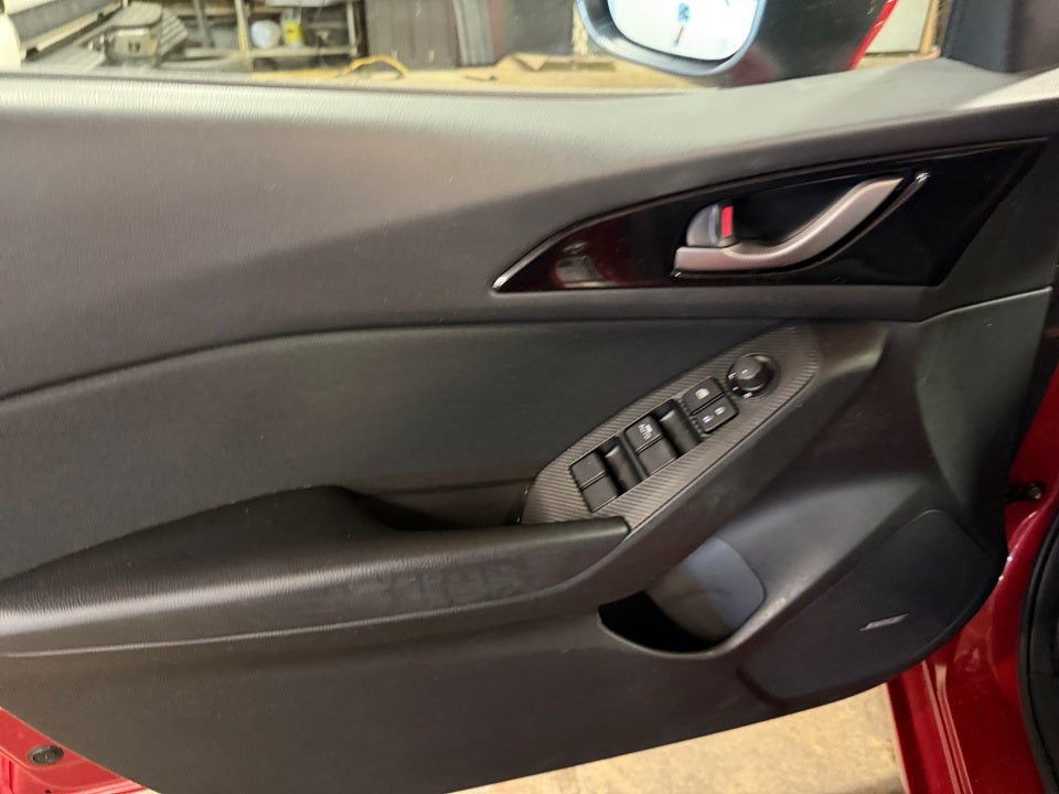 2015 Mazda Mazda3 Hatchback i Touring
