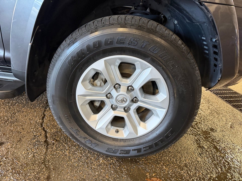 2017 Toyota 4Runner SR5 Premium