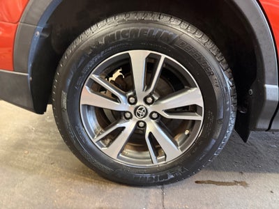 2016 Toyota RAV4 XLE