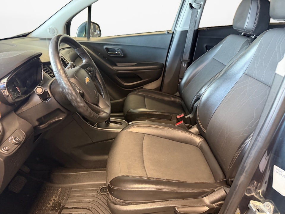 2021 Chevrolet Trax FWD LT