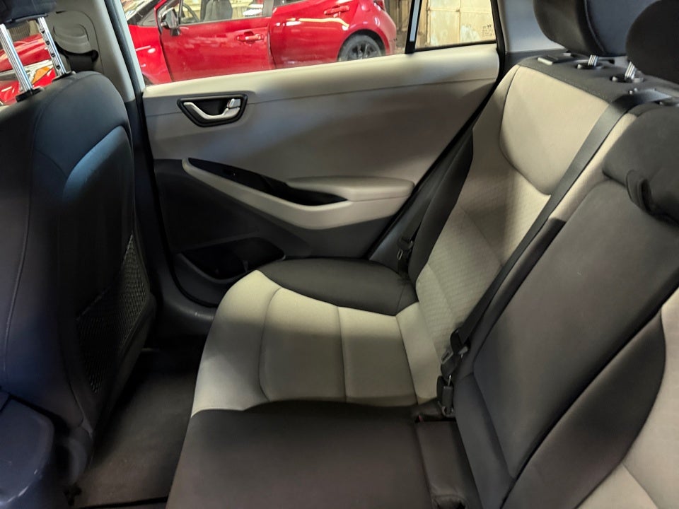 2018 Hyundai Ioniq Hybrid SEL