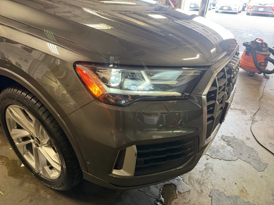 2021 Audi Q7 Premium Plus 45 TFSI quattro Tiptronic