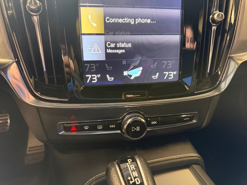 2018 Volvo V90 T5 R-Design