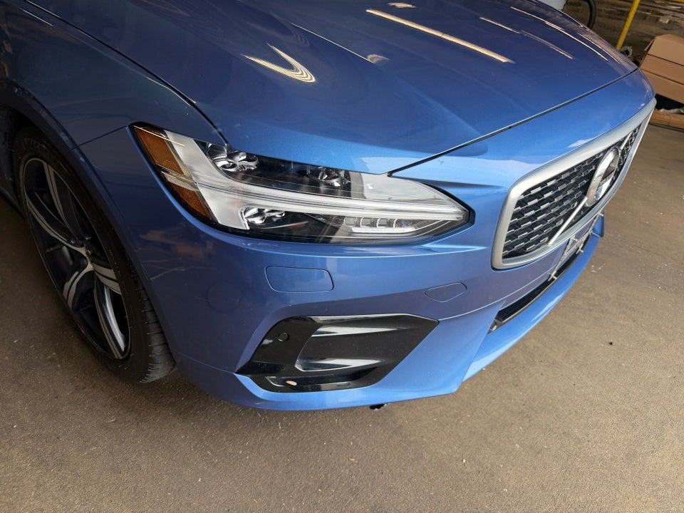 2018 Volvo V90 T5 R-Design