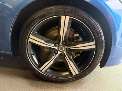 2018 Volvo V90 T5 R-Design