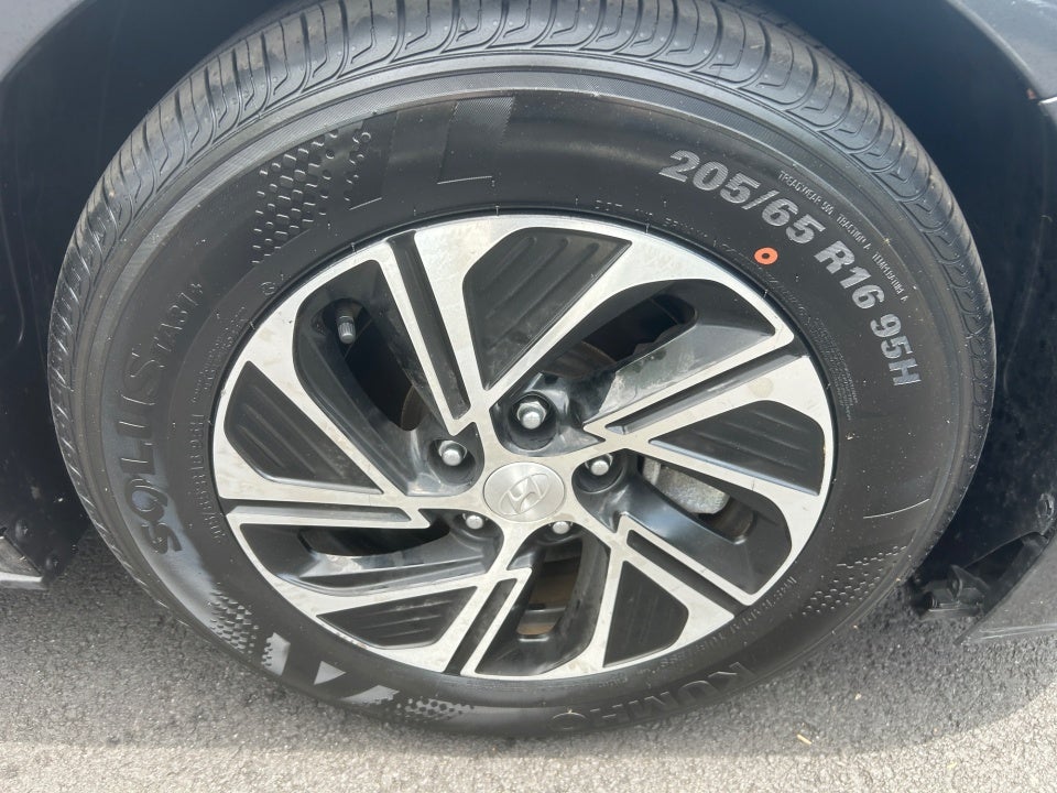 2023 Hyundai Sonata Hybrid Blue