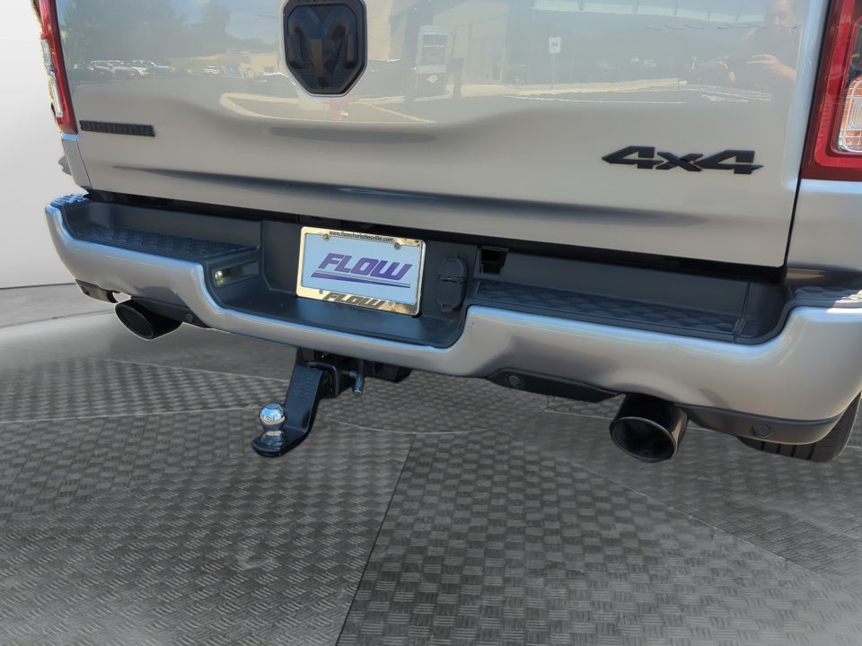 2020 RAM 1500 Big Horn Crew Cab 4x4 5'7" Box