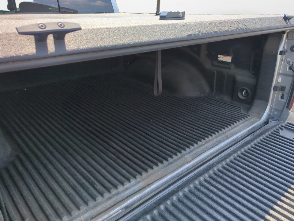 2020 RAM 1500 Big Horn Crew Cab 4x4 5'7" Box