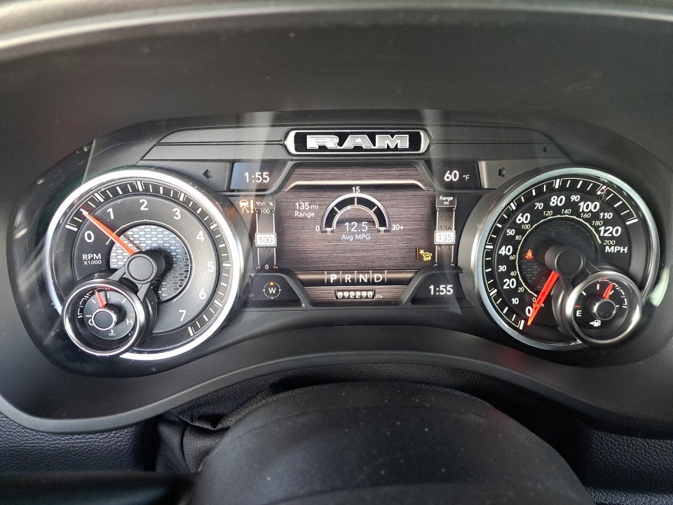 2021 RAM 1500 Laramie Crew Cab 4x4 5'7" Box