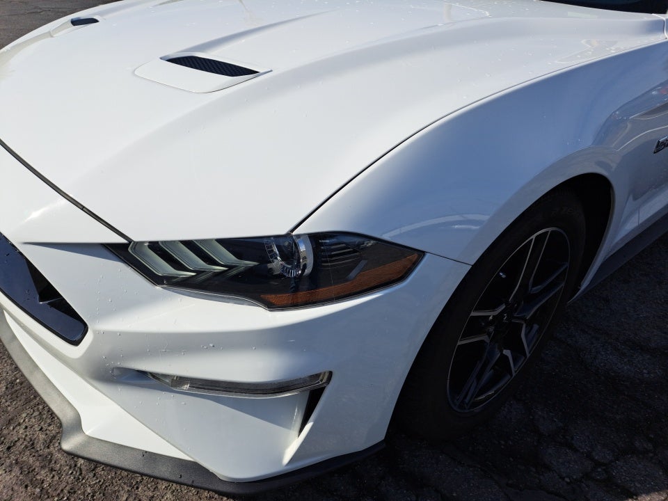 2022 Ford Mustang GT Premium Fastback