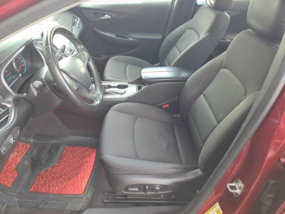 2017 Chevrolet Malibu 1LT