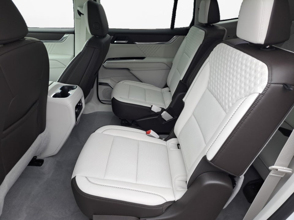 2024 GMC Acadia FWD Denali