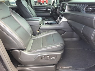 2023 GMC Yukon 4WD Denali